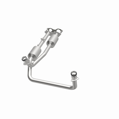 MagnaFlow Converter Direct Fit California Grade 96-00 GM Tahoe/Yukon/Escalade 5.7L Magnaflow