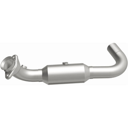 Magnaflow 07-08 Ford Expedition 5.4L Direct Fit Converter Magnaflow