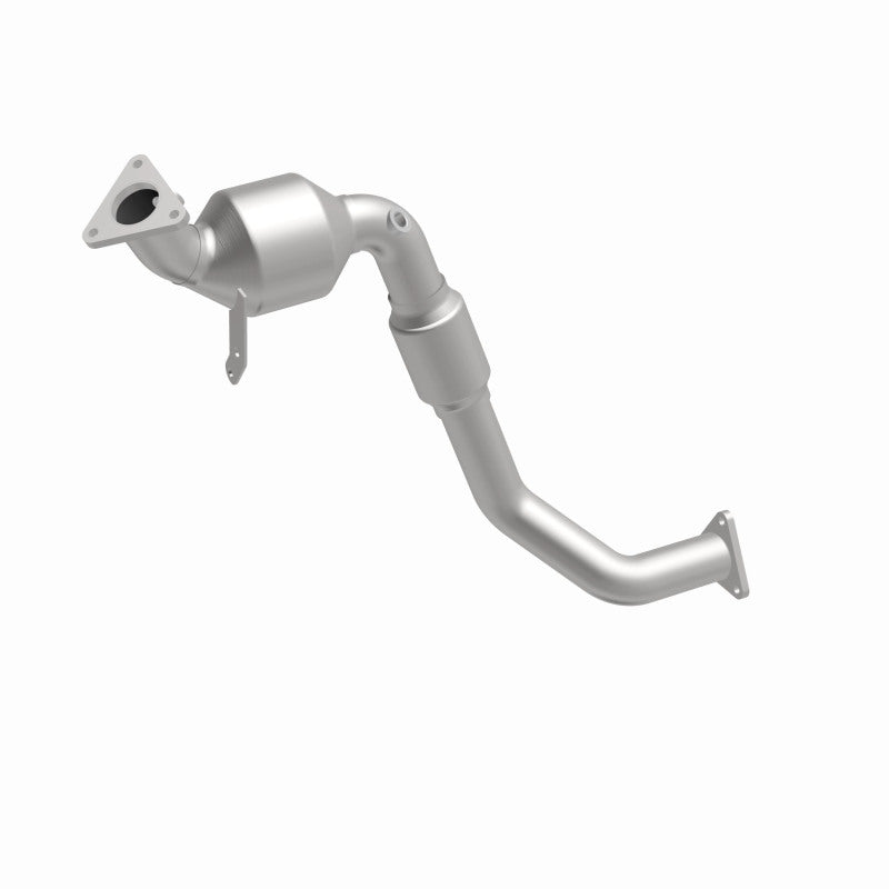 MagnaFlow Conv DF 07 VW Touareg 3.6L Rear close Magnaflow