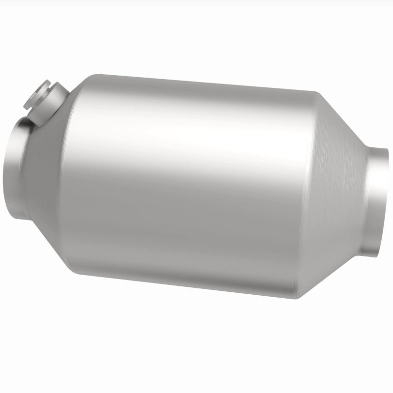 Magnaflow 2.25in. 1/O2 CC Spun OEM Universal Converter Magnaflow