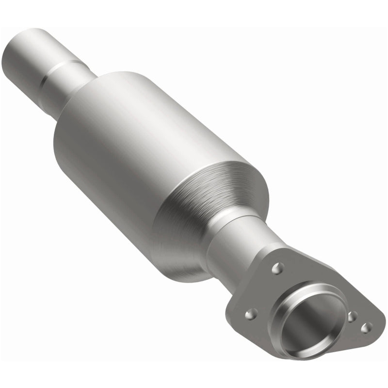 Magnaflow GM Passenger car CA Direct Fit Converter Magnaflow
