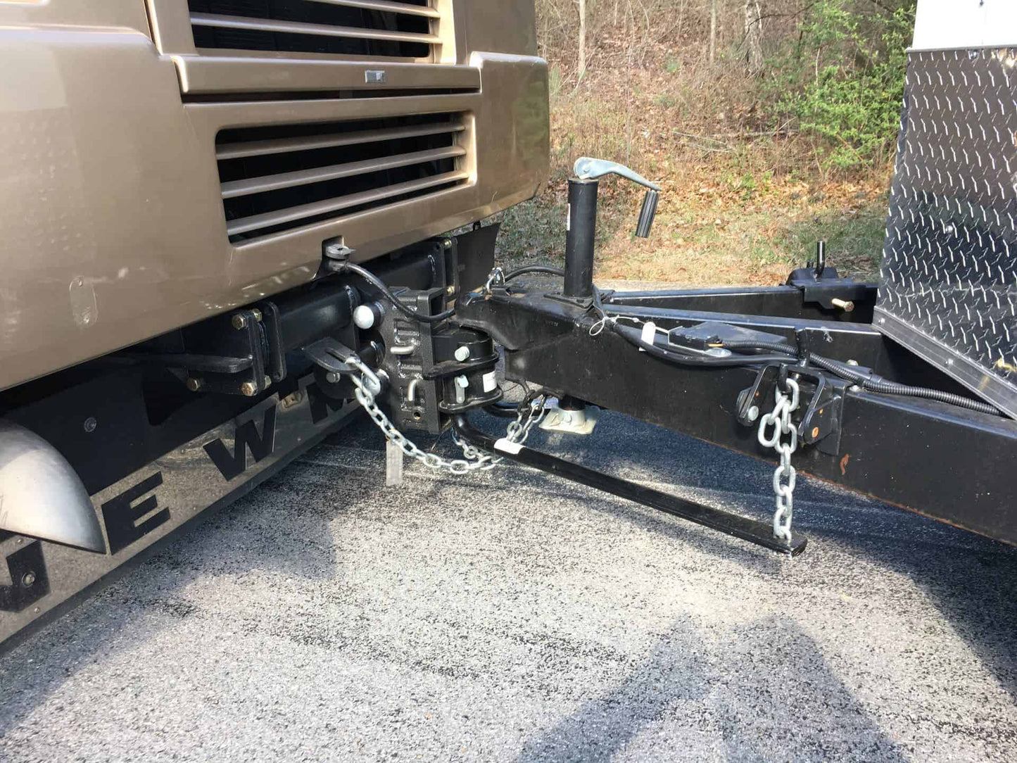 Gen-Y Traveller Torsion-Flex 2.5″ Shank 6″ Offset Drop 2.4K TW 21K Hitch Chassis Frame Mount &amp; GH-061 Dual-Ball &amp; GH-062 Pintle Lock - GH-6124