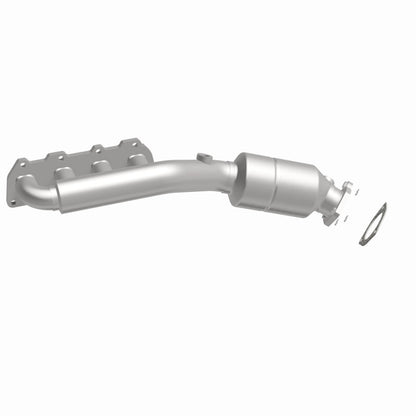 MagnaFlow Conv DF 02-04 VW Passat 4.0L Magnaflow