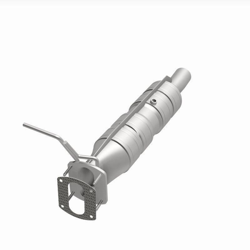 MagnaFlow 09-19 Ford F53 V10 6.8L Underbody 6.8L Direct Fit Catalytic Converter Magnaflow