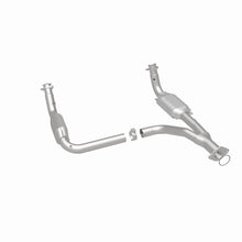 Load image into Gallery viewer, MagnaFlow Conv DF 07-09 Chevrolet/GMC Silverado/Sierra 2500 HD 6.0L Y-Pipe Assembly excludes Classic