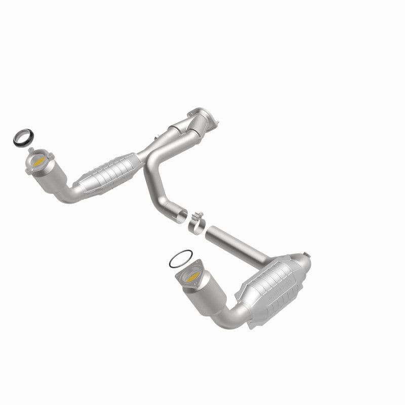 MagnaFlow Conv DF 99-00 Chevy Pickups 4.3L Magnaflow