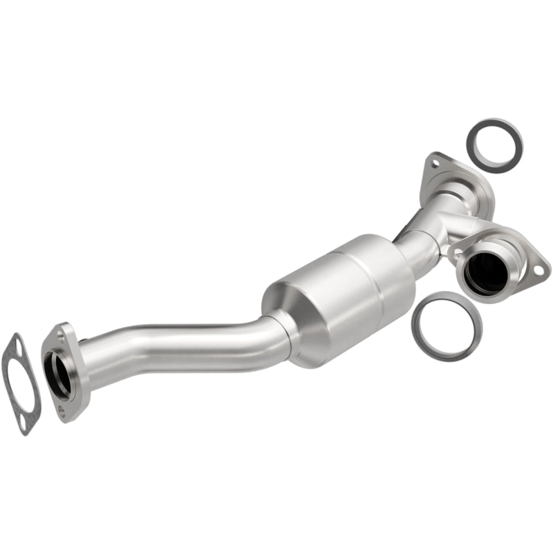 MagnaFlow Conv DF 01-03 Montero 3L Passenger Side Front OEM Magnaflow