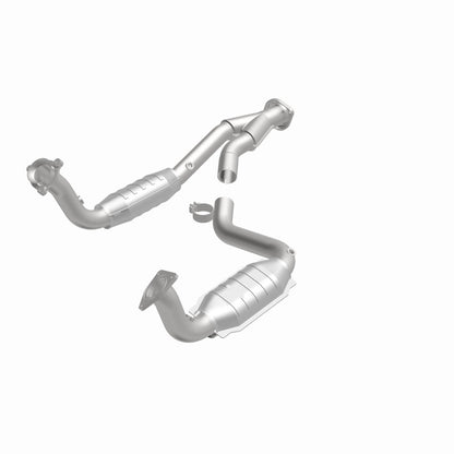 Magnaflow 2003 Chevrolet SSR 5.3L Direct Fit Converter Magnaflow