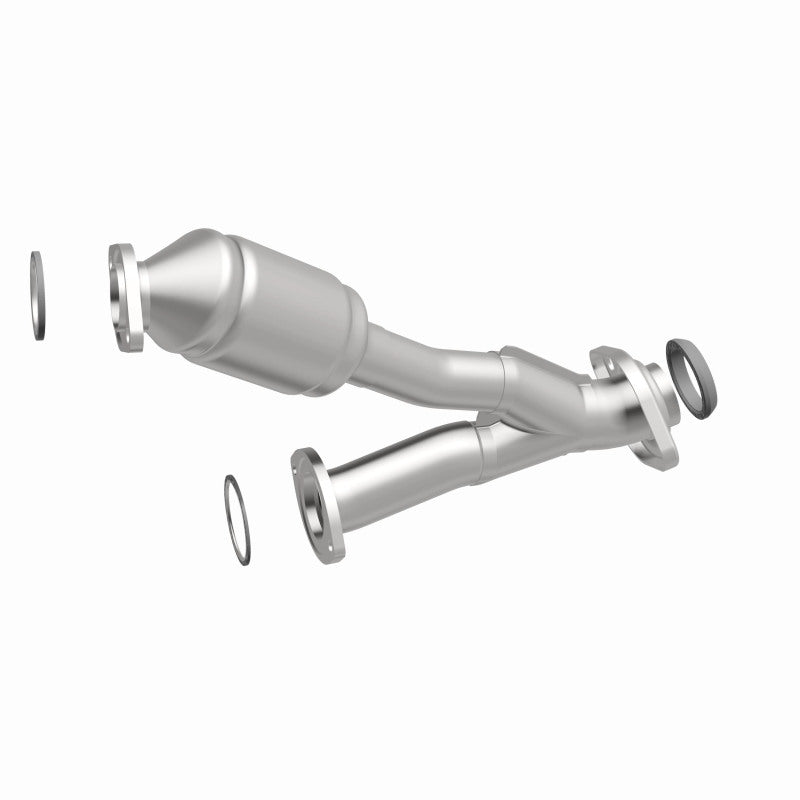 MagnaFlow Conv DF 01-03 Highlander 3L rr OEM Magnaflow