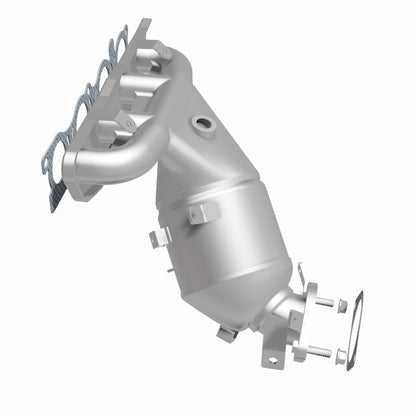 MagnaFlow Conv Direct Fit 20-21 Nissan Kicks 1.6L Single Manifold
