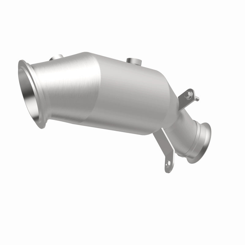 MagnaFlow 2014 BMW 335i GT xDrive 3.0L Underbody Direct Fit EPA Compliant Catalytic Converter Magnaflow