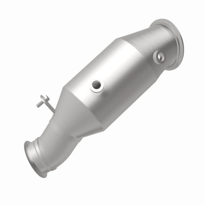 MagnaFlow 2014 BMW 335i GT xDrive 3.0L Underbody Direct Fit EPA Compliant Catalytic Converter Magnaflow