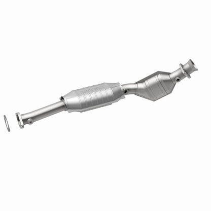 MagnaFlow Conv DF 95-02 Ford Crown Vic 4.6L Magnaflow