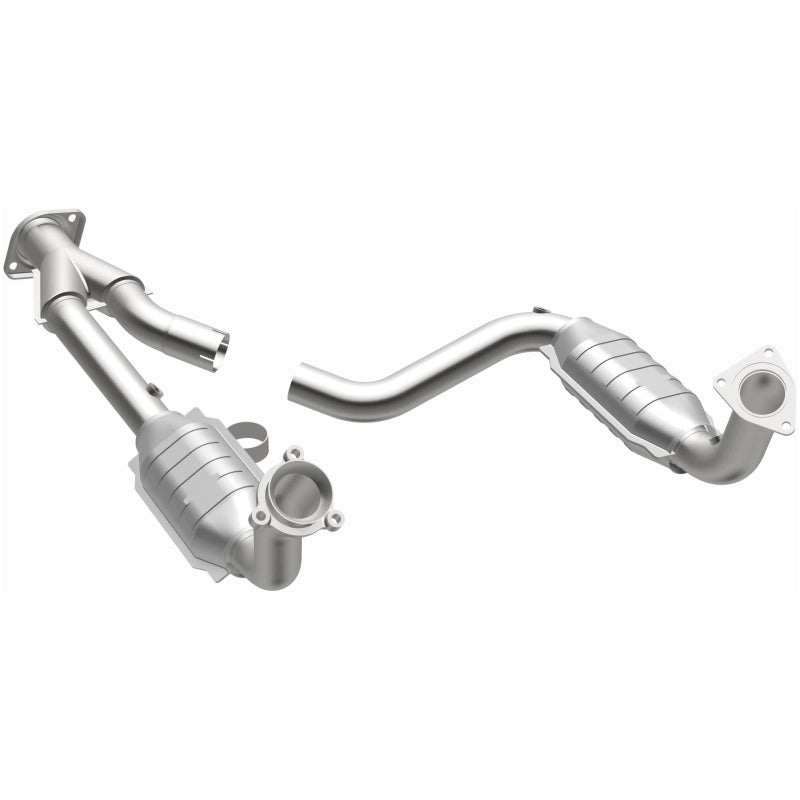 Magnaflow 2003 Chevrolet SSR 5.3L Direct Fit Converter Magnaflow