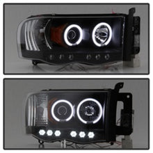 Load image into Gallery viewer, Spyder Dodge Ram 1500 02-05 03-05 Projector Headlights CCFL Halo LED Blk PRO-YD-DR02-CCFL-BK