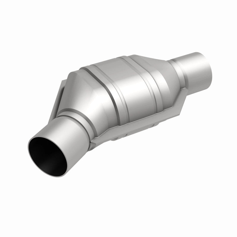 MagnaFlow Conv Univ 2.25in Inlet/Outlet Angled Offset/Center Calif OBDII Magnaflow