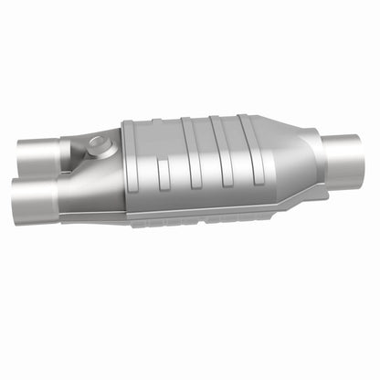 MagnaFlow Conv Univ 2/2.5 Single O2 Boss Magnaflow
