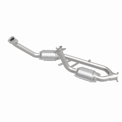 MagnaFlow Conv Direct Fit 97-98 Ford Windstar 3.0L Magnaflow