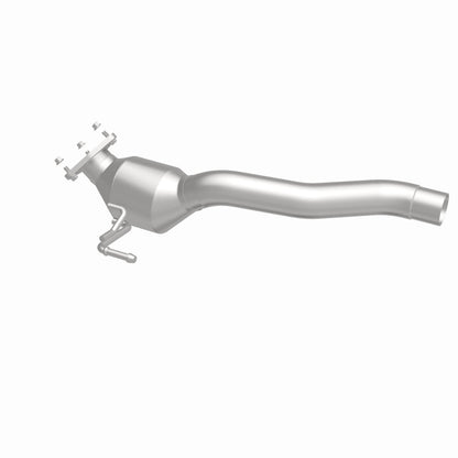 Magnaflow 04-06 Cayenne V8 4.5 OEM Underbody Direct Fit Converter Magnaflow