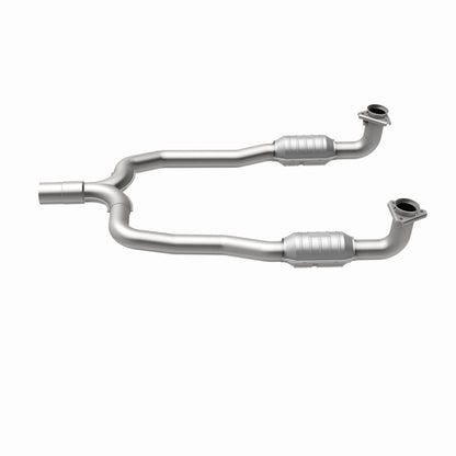 MagnaFlow Conv GM 49X6.5X4 2.25/3 Magnaflow