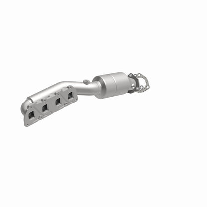 MagnaFlow Conv DF 02-04 VW Passat 4.0L Magnaflow
