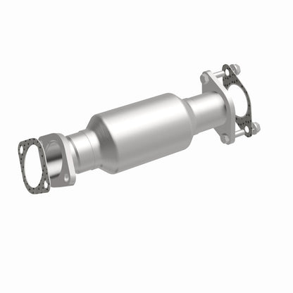 MagnaFlow Conv Direct Fit 2011 Kia Sorento 3.5 Underbody Magnaflow