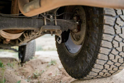 DV8 Offroad 16-23 Toyota Tacoma Rear Shock Skid Plates