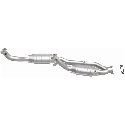 Magnaflow 99-00 Ford Windstar 3.0L Direct Fit Converter Magnaflow