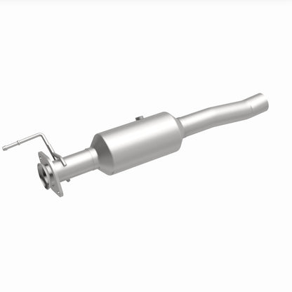 MagnaFlow 18-19 Ford F-450 Super Duty V10 6.8L Underbody Direct Fit Catalytic Converter Magnaflow