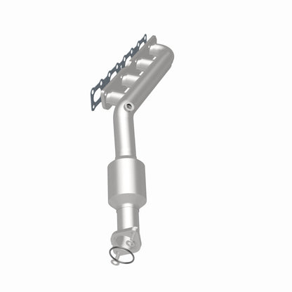 Magnaflow 2004 Nissan Titan 5.6L Direct Fit Converter Magnaflow