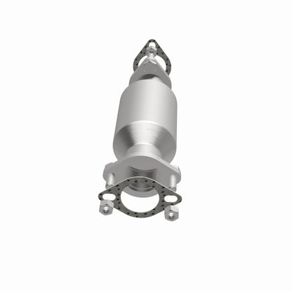 Magnaflow Conv DF 2007 Sorento V6 3.8 OEM Underbody Magnaflow