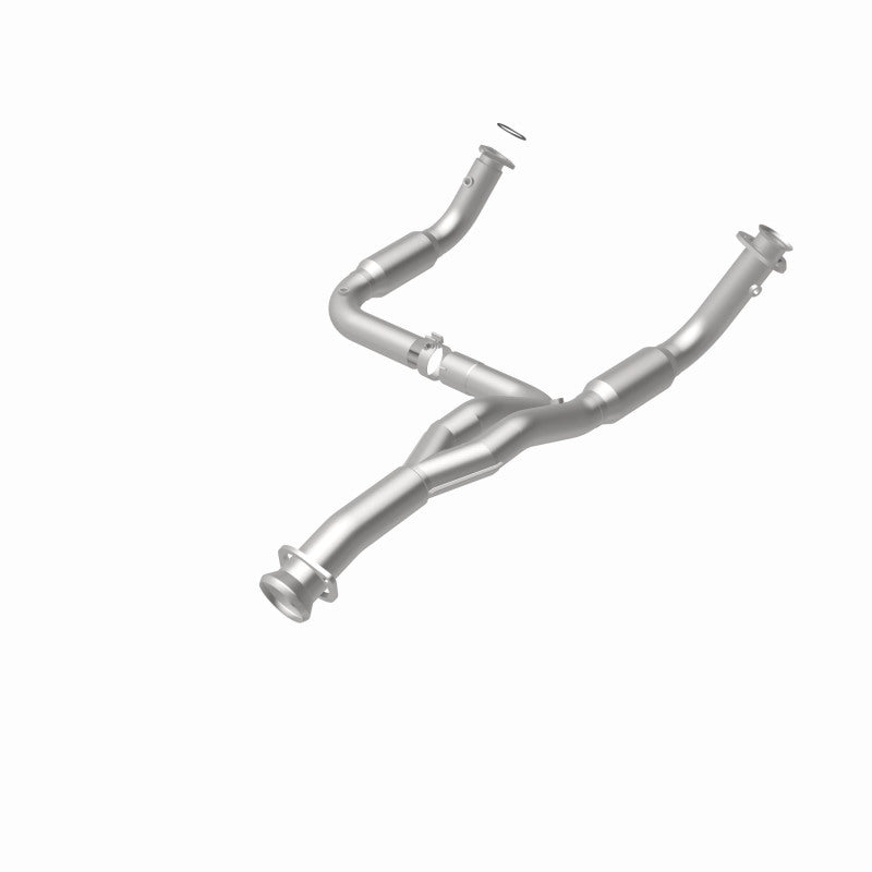 Magnaflow California Direct Fit Converter 07-10 Chevrolet Silverado 2500 HD 6.0L Magnaflow