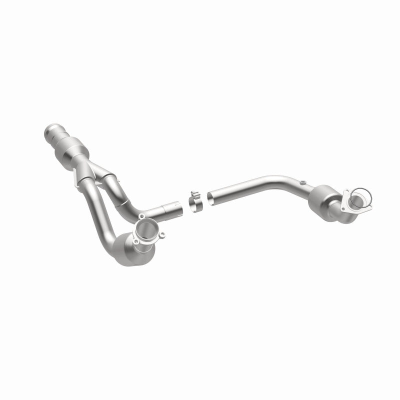 Magnaflow 11-14 Escalade 6.2 Underbody Direct Fit Converter Magnaflow