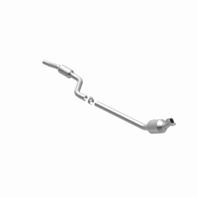 Magnaflow 12-14 C350 V6 3.5 OEM Underbody Direct Fit Converter Magnaflow