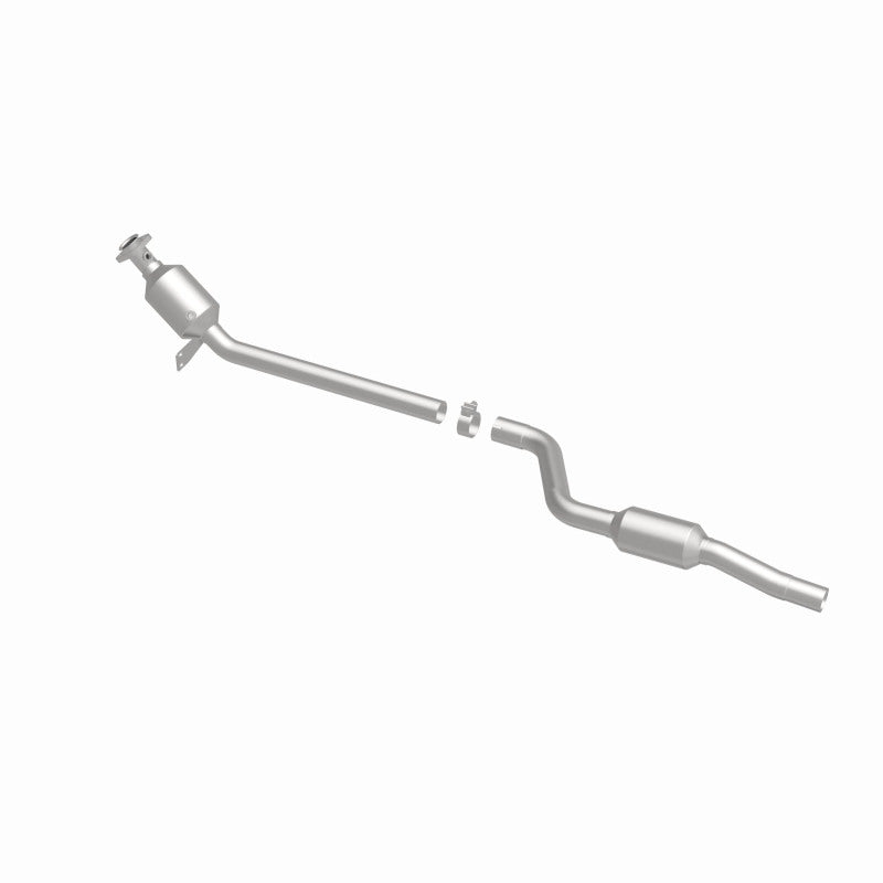 Magnaflow 12-14 C350 V6 3.5 OEM Underbody Direct Fit Converter Magnaflow