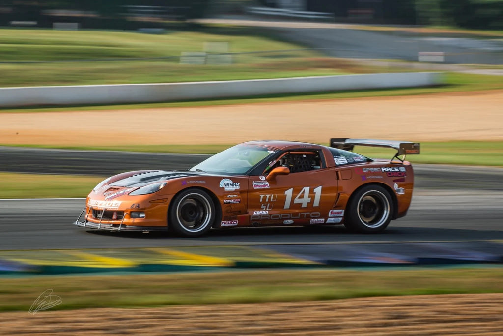 Anderson Composites 2005 - 2013 Corvette "World Challenge" Style Vented Carbon Fiber Hood - AC-HD05CHC6-WH