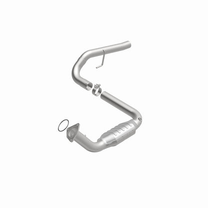 MagnaFlow Conv DF 02-06 Cadillac Escalade / 02-06 GM Yukon (Inc Denali)  6.0L D/S Magnaflow