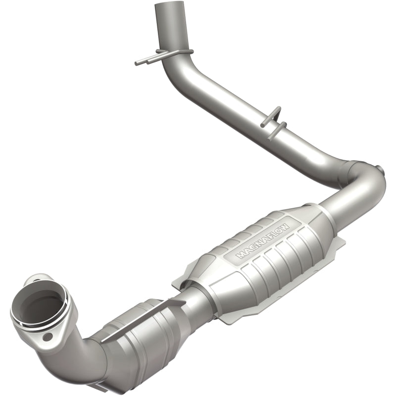 MagnaFlow Conv DF 97-98 Ford Trucks 5.4L Magnaflow