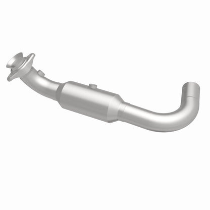 Magnaflow 07-08 Ford Expedition 5.4L Direct Fit Converter Magnaflow