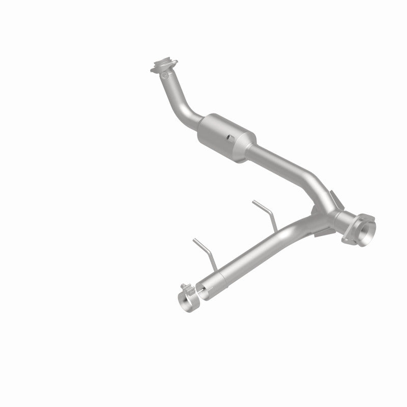 MagnaFlow Conv Direct Fit 05-06 Lincoln Navigator 5.4L w/ 3in Main Piping Magnaflow