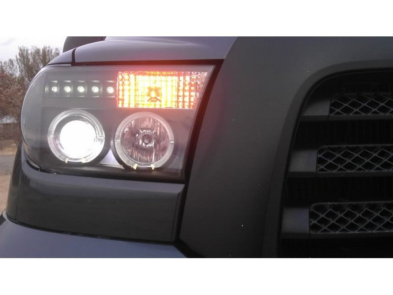 Spyder Toyota Tundra 07-133 Projector Headlights LED Halo LED Blk PRO-YD-TTU07-HL-BK SPYDER