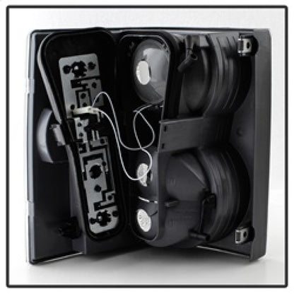 Xtune Land Rover Range Rover 06-09 Euro Style Tail Lights Clear ALT-JH-LRRRS06-CL SPYDER