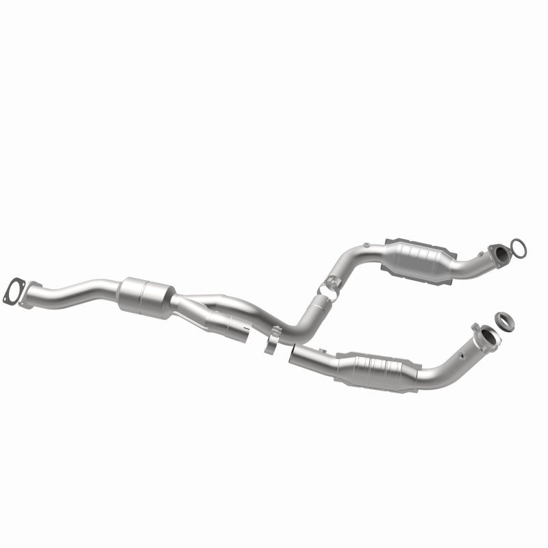 Magnaflow Conv DF 2011-2012 EXPRESS 2500 6.0L 6.0L Underbody Magnaflow