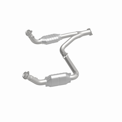 MagnaFlow Conv DF 00-01Tahoe/Yukon V8 5.7L Magnaflow
