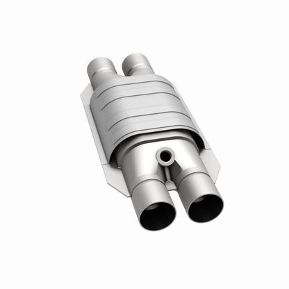 MagnaFlow Conv Univ 2 D/D W/O2 Boss Magnaflow