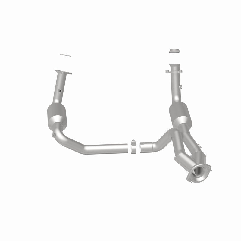 MagnaFlow Conv Direct Fit OEM 2005 GMC Sierra/Chevrolet Silverado 1500/Cadillac Escalade Underbody Magnaflow