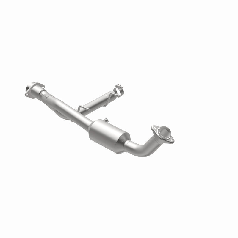 MagnaFlow Conv Direct Fit 05-06 Lincoln Navigator 5.4L w/ 3in Main Piping Magnaflow