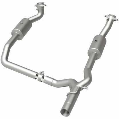 Magnaflow 09-13 Ford E-350 Super Duty V10 6.8 OEM Underbody Direct Fit Catalytic Converter Magnaflow