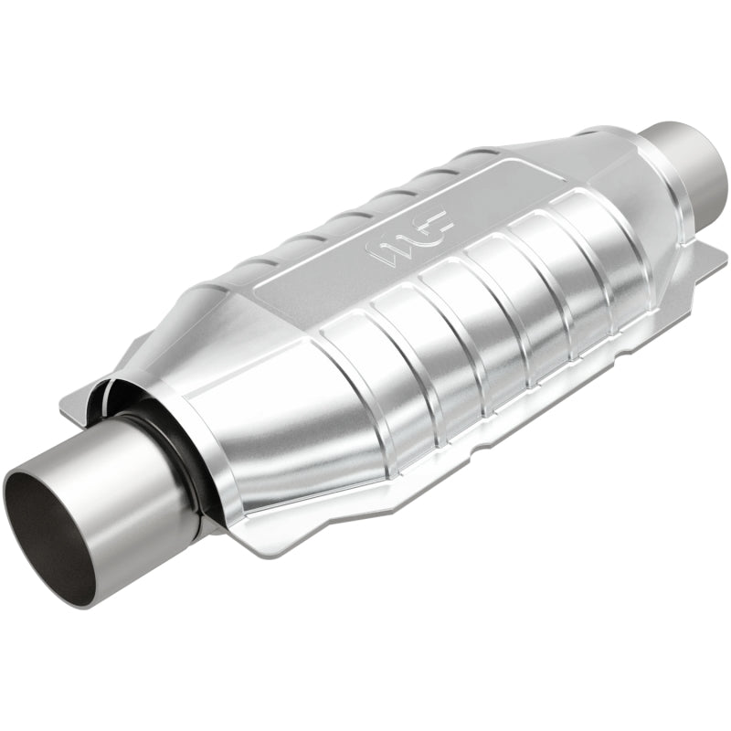 MagnaFlow Conv Universal 2.25in Inlet 2.25in Outlet 16in Length 6.375in Width Magnaflow