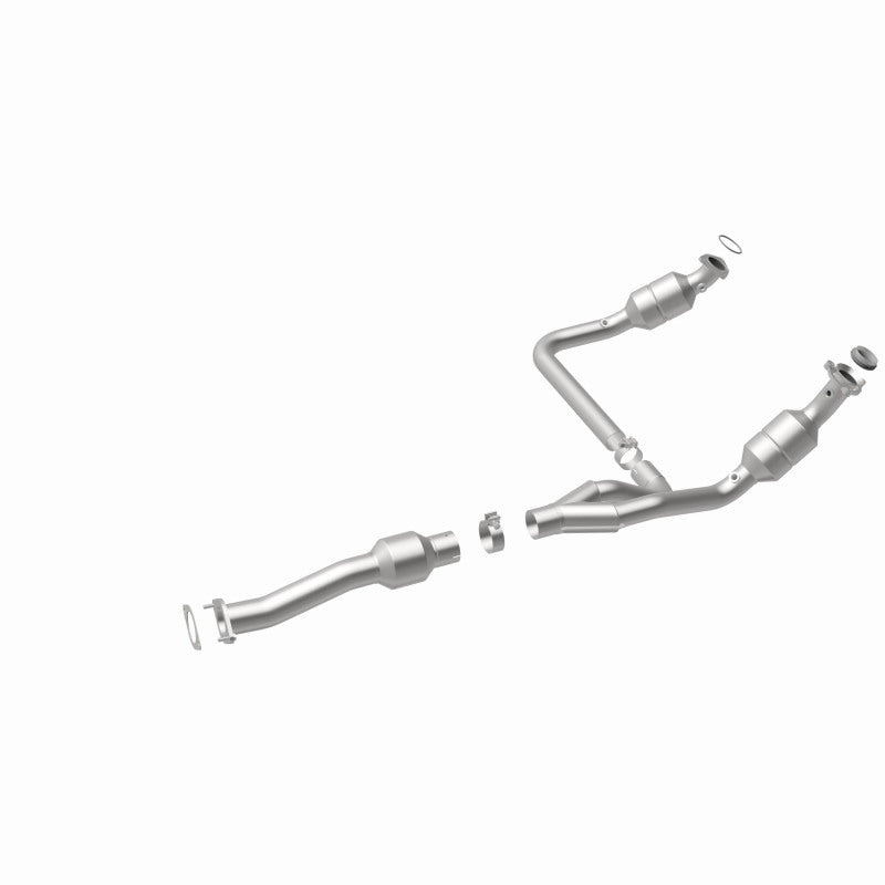 MagnaFlow Conv Direct Fit 2011-2014 Express 1500 4.3L Underbody Magnaflow